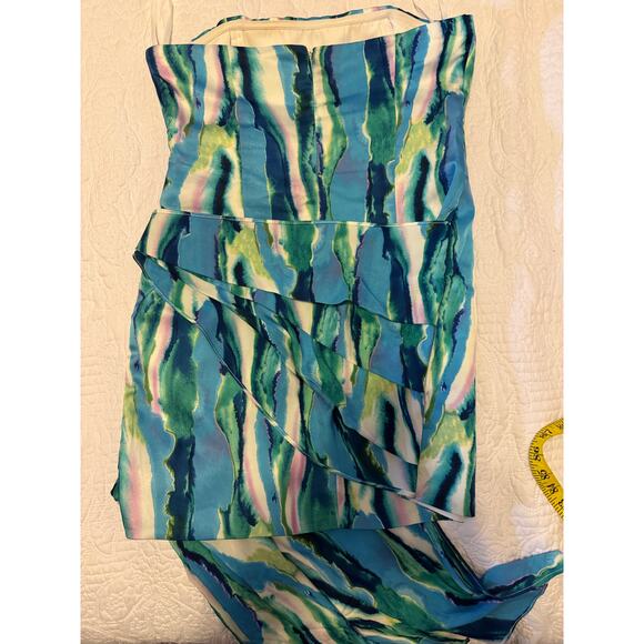 Hello Molly Strapless Watercolor Mini dress Blue/Green size Small 4 Pre-Owned - Picture 9 of 9